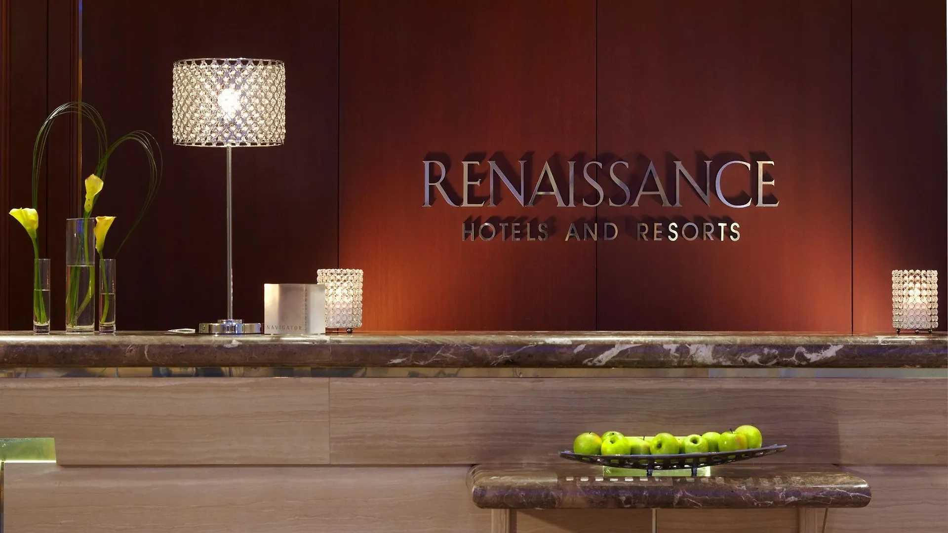 Renaissance Los Angeles Airport Hotel