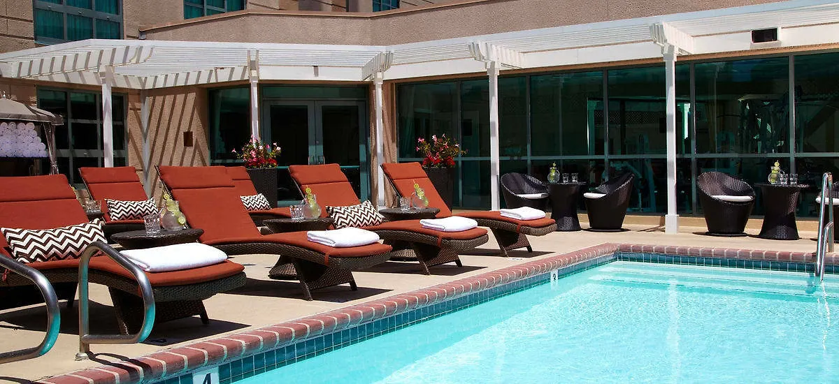 ****  Renaissance Los Angeles Airport Hotel United States